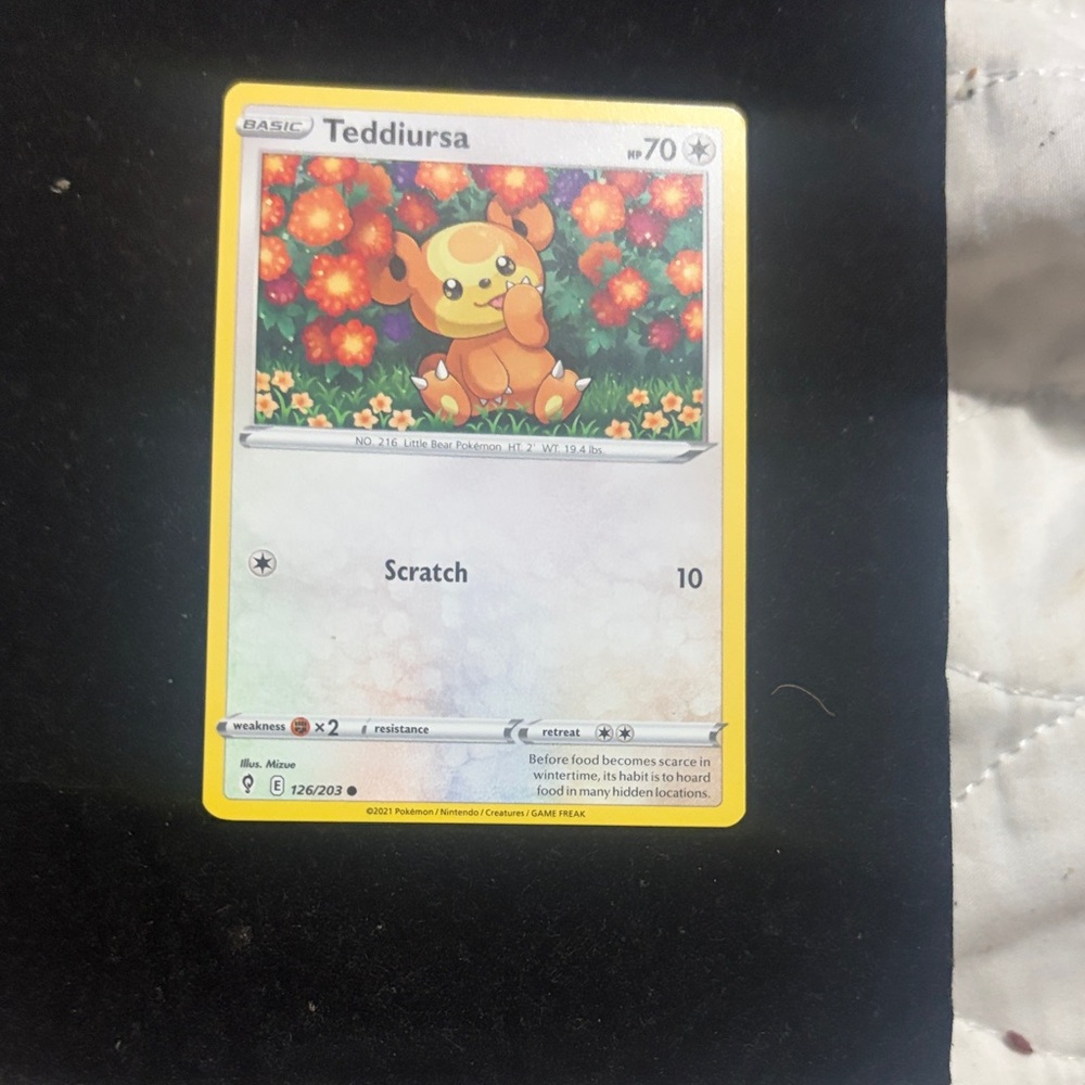 Pokemon Teddiursa Trading Card - Yellow and Orange